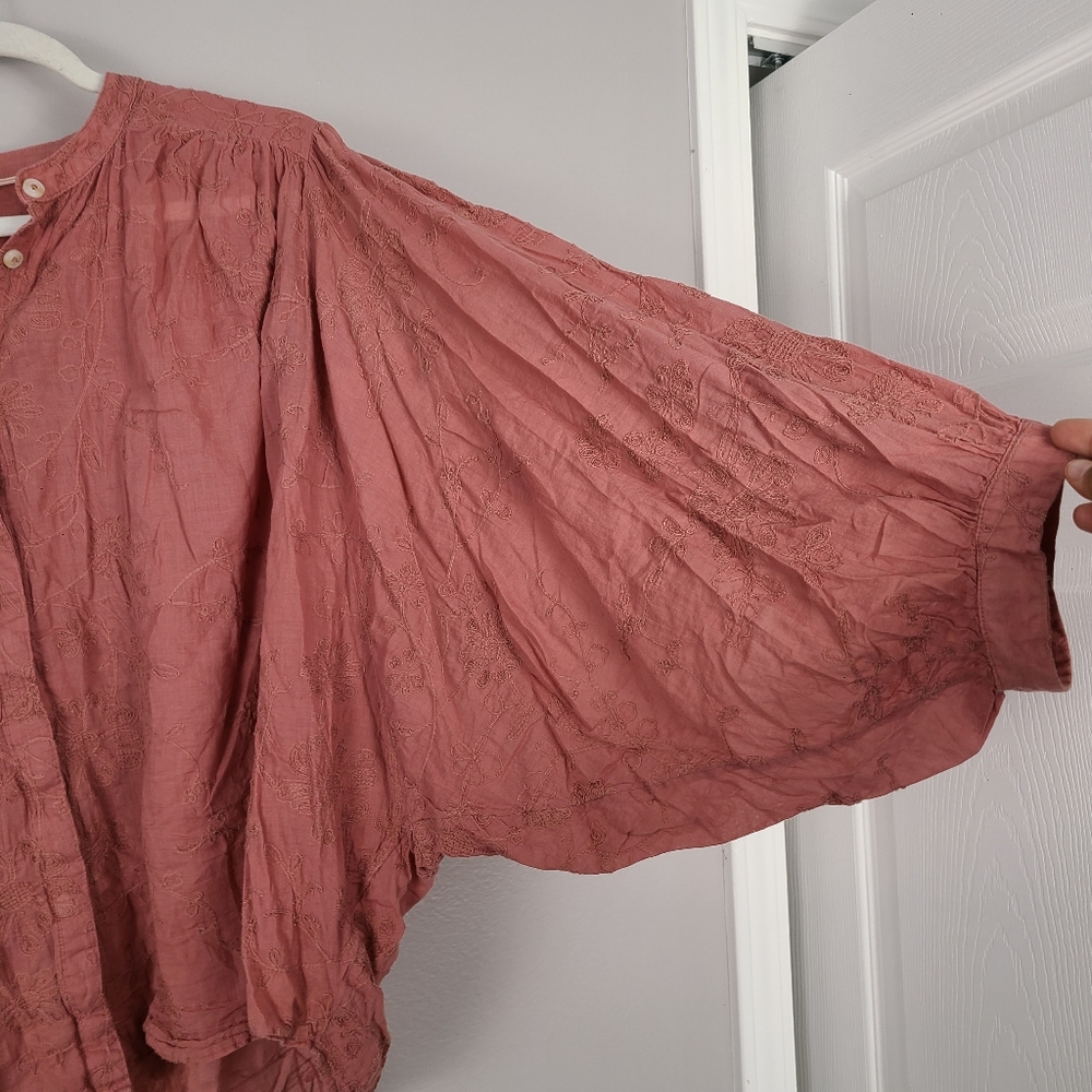 Anthropologie Pilcro Mauve Pink Cotton Floral Embroidered Button-up Batwing Top - Picture 5 of 9